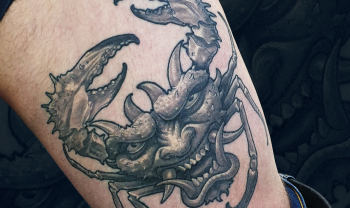 tattoo-spb male 6 hours healed blackngrey hip crabface custom design